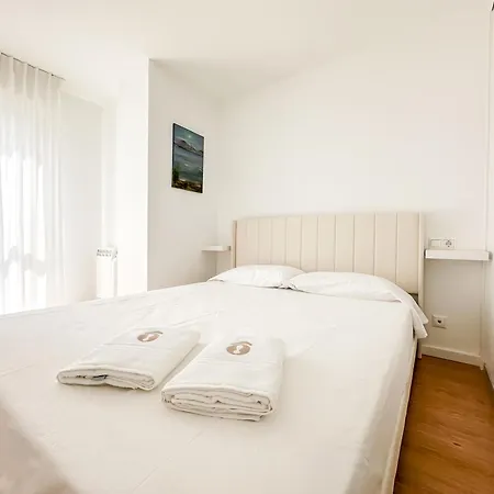 Garballo By Alôga * Finisterre